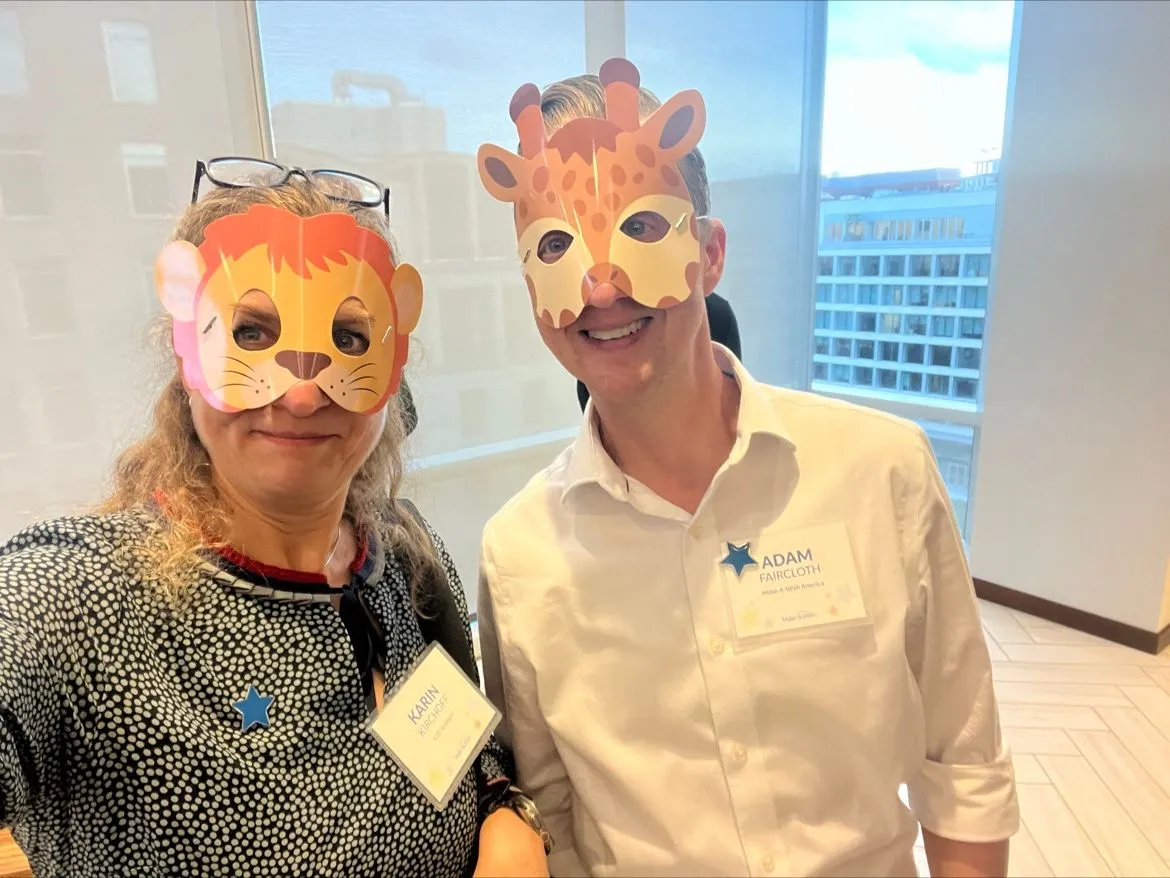 Photo of Karin & Adam with masks